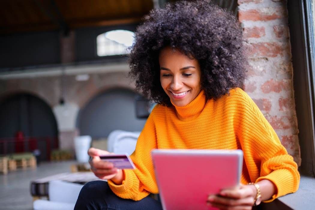 Instagram Shopping vs. Etsy: Discover the Best Platform for Your Business