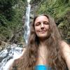 travelwithzoe's TikTok profile picture