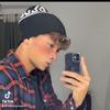 valen_belluomini's TikTok profile picture